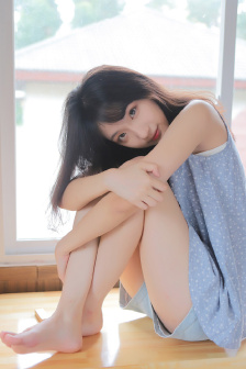 少女洛荷